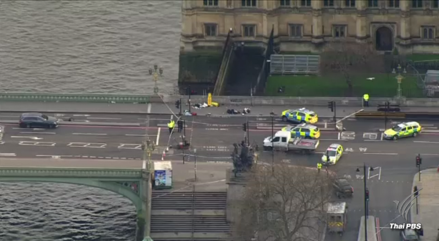คนขับรถพุ่งชนประชาชนบนสะพานเวสต์มินสเตอร์ในกรุงลอนดอน ก่อนบุกแทงตำรวจ ตาย 5 เจ็บ 40