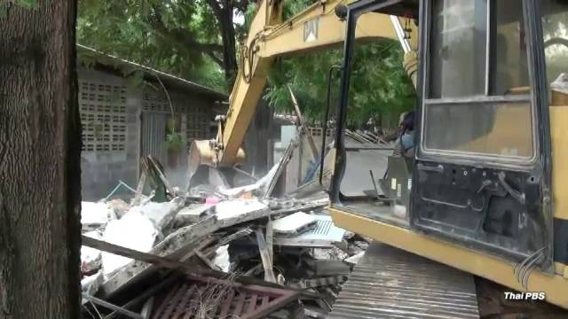 รื้อถอนร้านค้ารุกที่ท่าเรือแหลมฉบัง คาดแล้วเสร็จใน 1 สัปดาห์