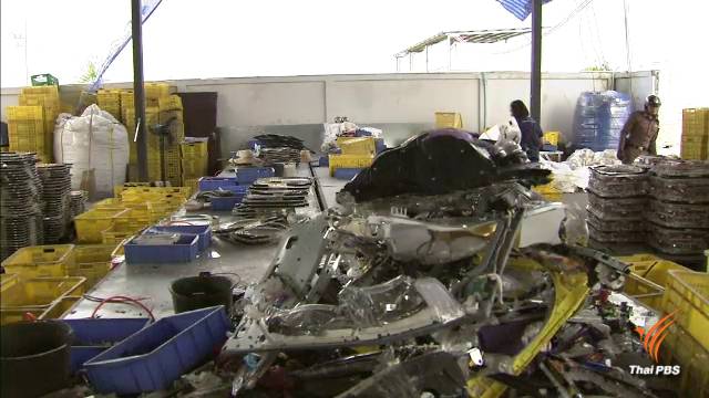 สั่งปิดโรงงานย่านปทุมธานี พบนายทุนจีนลอบนำเข้าขยะ