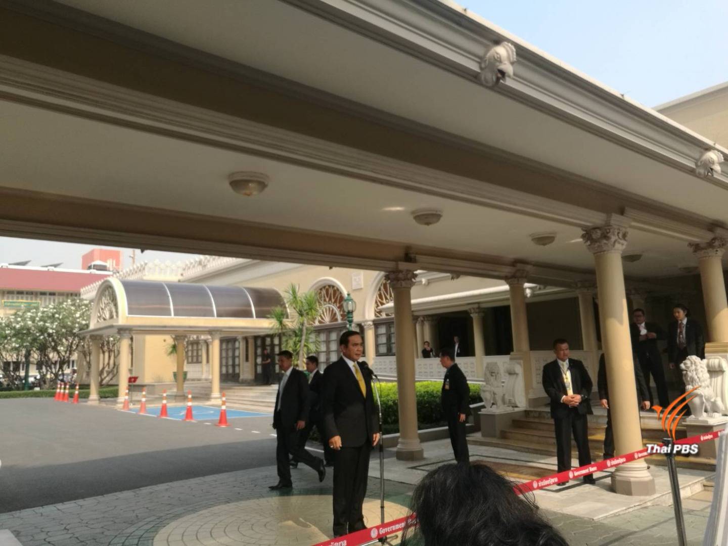 นายกฯ ยืนยันผู้บริหาร "อิตาเลียนไทย" ถูกจับคดีล่าสัตว์ไม่มีใครช่วยเหลือได้