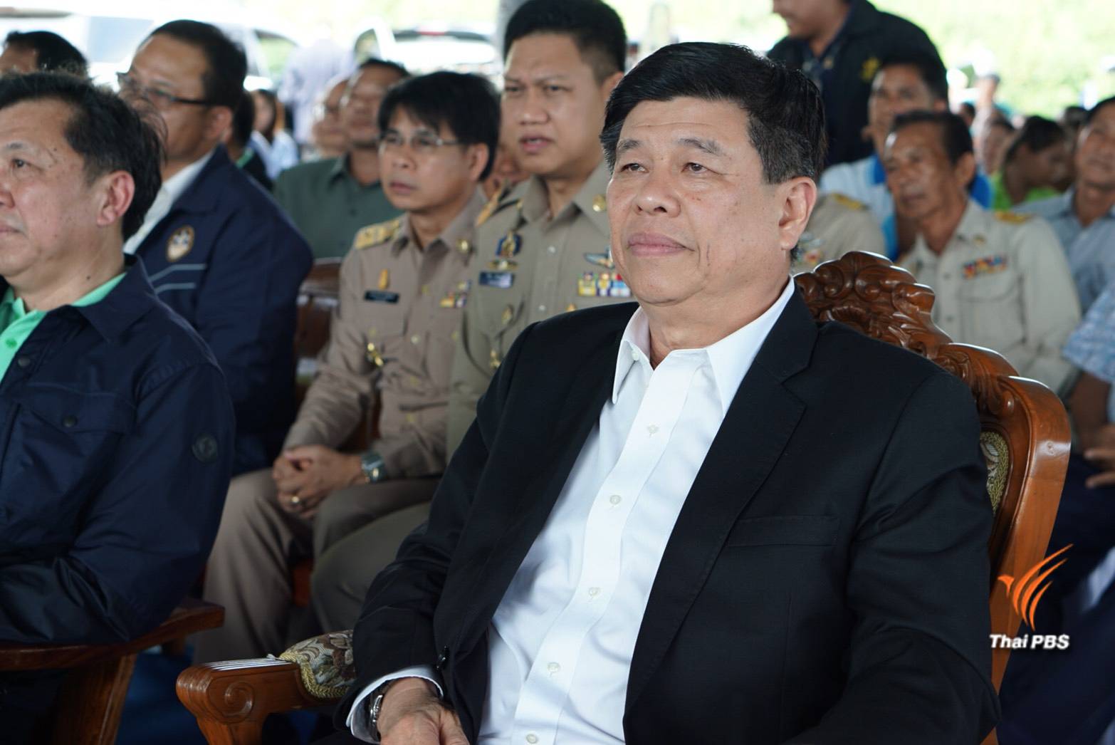 “พล.อ.สุรศักดิ์” ยังไม่งัดกฎหมายสวล.สางปมบ้านพักตุลาการ