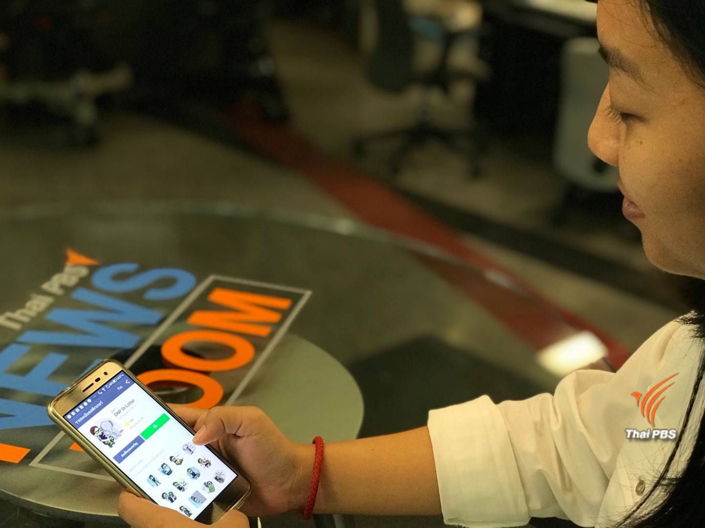 วันแรก สติกเกอร์ "หมอล็อต" 40 แบบหารายได้ช่วยผู้พิทักษ์ป่า