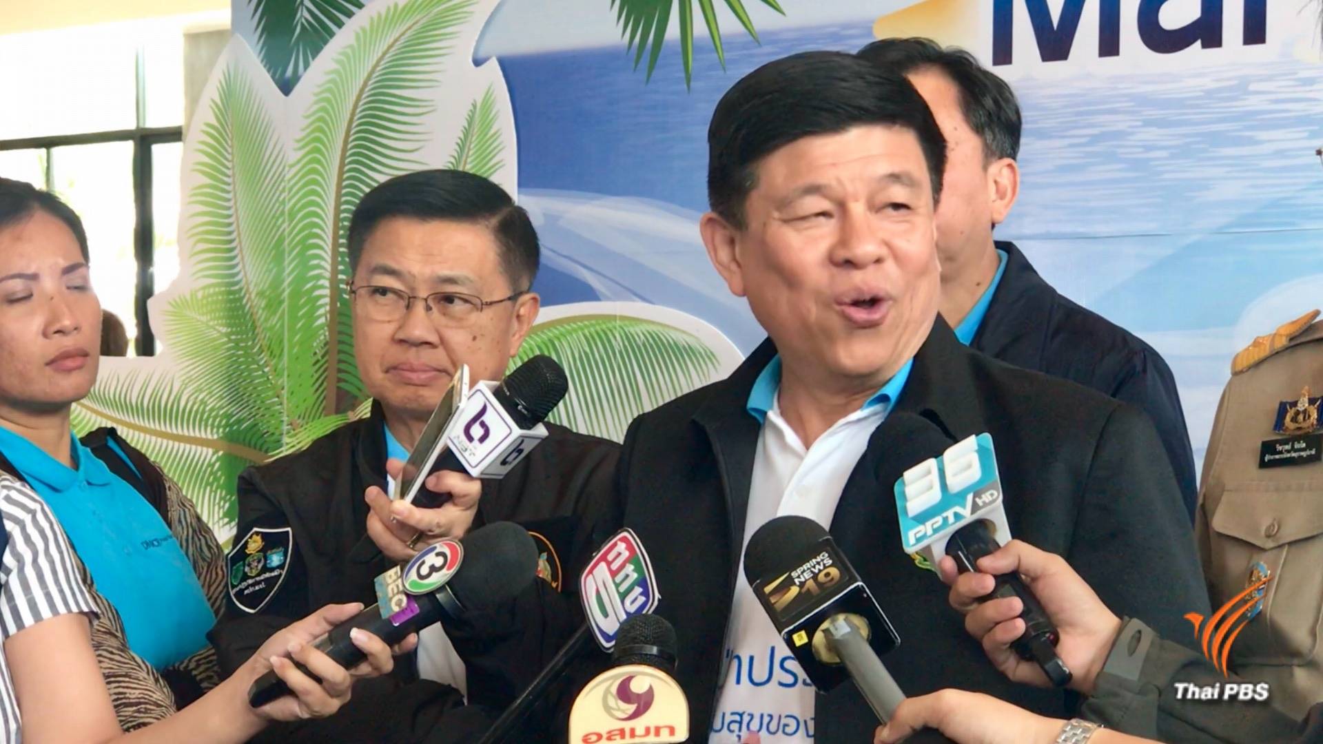 พล.อ.สุรศักดิ์ เลี่ยงตอบสื่อคดี “เปรมชัย”-นัดฟังคดีสินบน 30 เม.ย.นี้