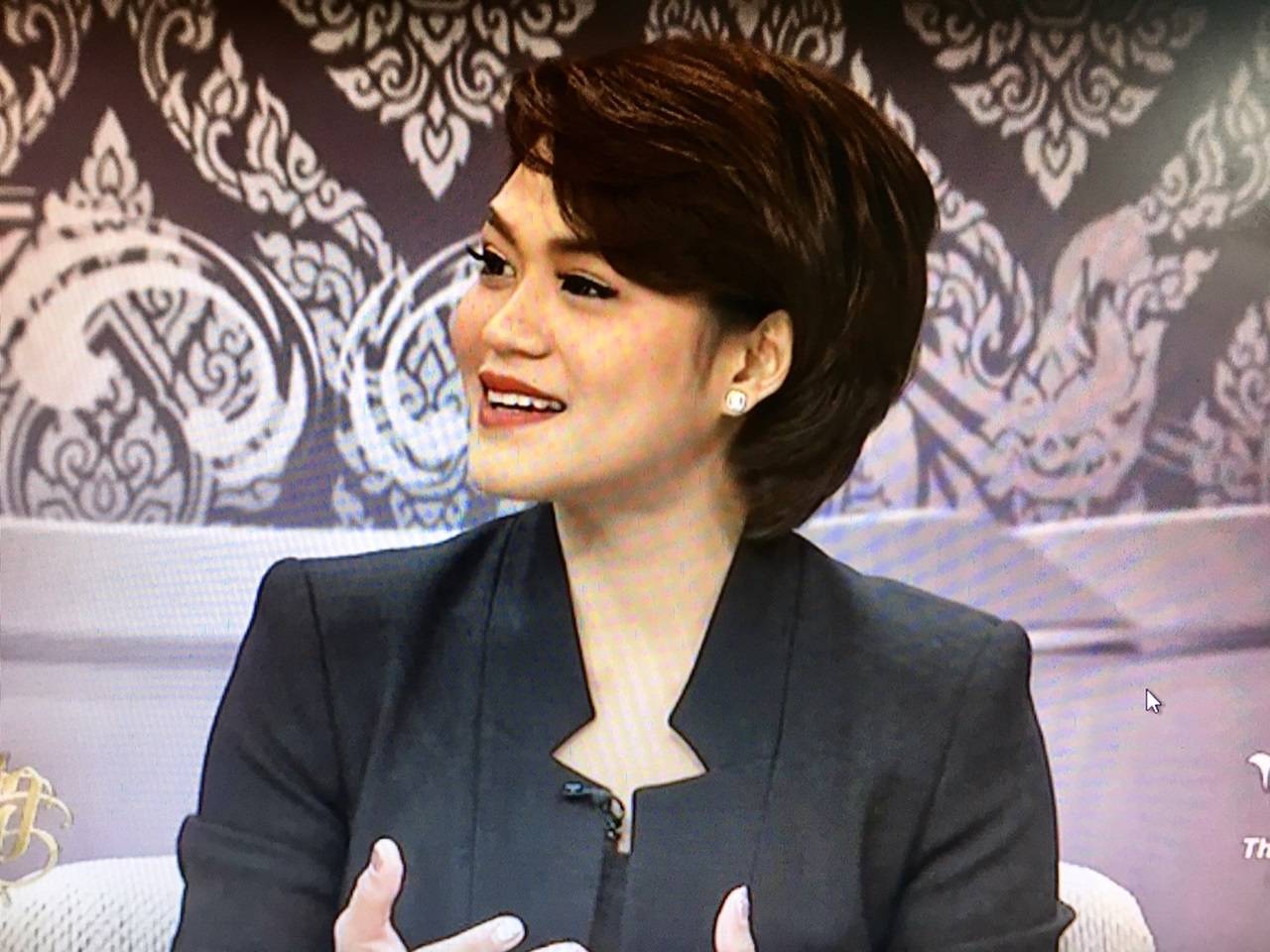 ผบ.ตร.สั่งจับตากลุ่มความเห็นต่าง "เบส" ห่วงบานปลาย