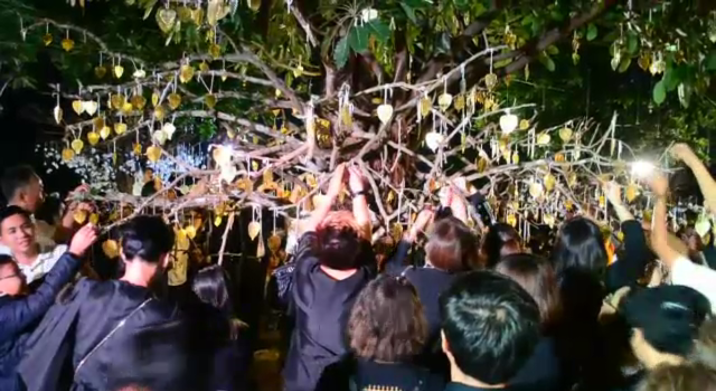 ประชาชนหลายจังหวัดทั่วประเทศทำความดีถวายเป็นพระราชกุศล