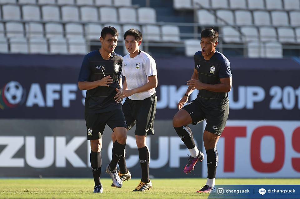 "ธีรศิลป์-สิโรจน์" ยืนหน้าคู่ ล่าตาข่ายอินโดนีเซีย 1 ทุ่มวันนี้