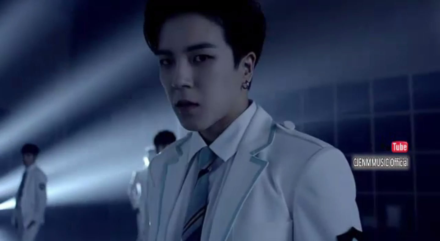 ภาพโปรโมทสมาชิกวง BOYS24 ถูกวิจารณ์จำไม่ได้