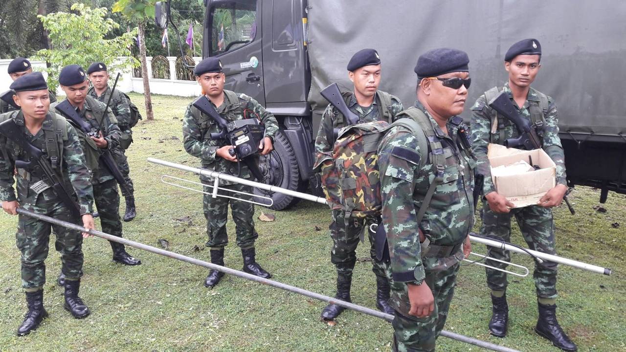 จนท.เริ่มปฏิบัติการค้นหาเฮลิคอปเตอร์ ทอ.