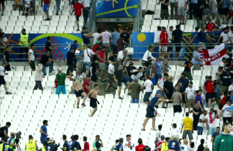 แนะงดขายเครื่องดื่มแอลกอฮอล์ช่วงบอลยูโร ลดทะเลาะวิวาท-เหตุรุนแรง