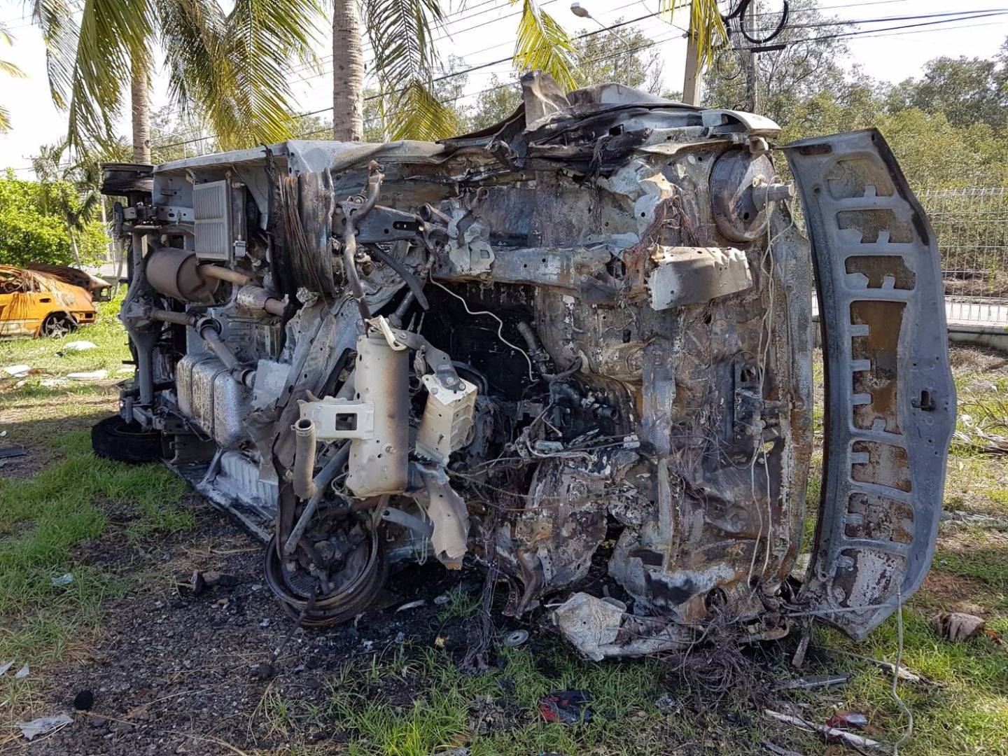 ลูกชายเจ้าของ ร.ร.คุ้มเกล้าสกอลา ยันบิดาเสียชีวิตพร้อมคณะครูจากเหตุรถตู้ไฟไหม้