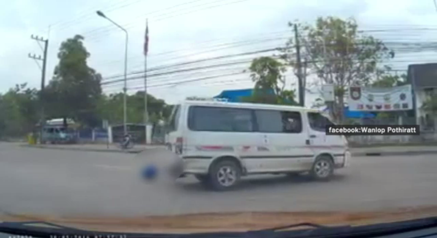 หัวหน้าขนส่ง จ.ตาก เตรียมประสานตำรวจดำเนินคดีคนขับที่ทำนักเรียนตกรถตู้