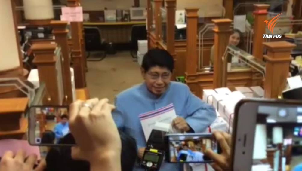 "วิษณุ" ยืนยันจัดการเลือกตั้งปี 2560