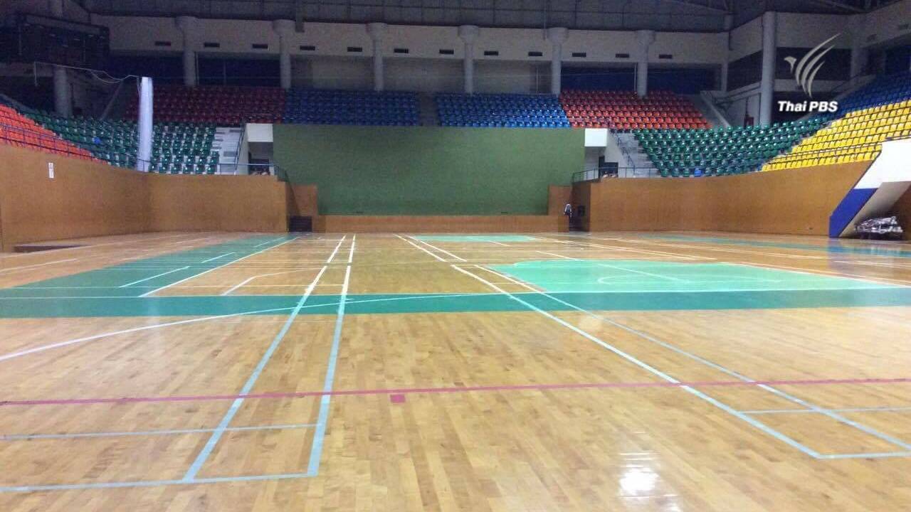 กทม.เปิด "สนามกีฬาเวสน์ 1" ให้ประชาชนที่เดินทางมาแสดงความอาลัย พักฟรี