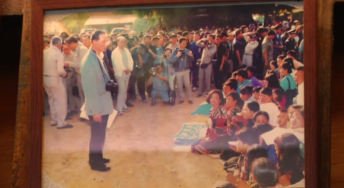 พระราชทาน "ชาต้นแรก" ปลูกแทนฝิ่น