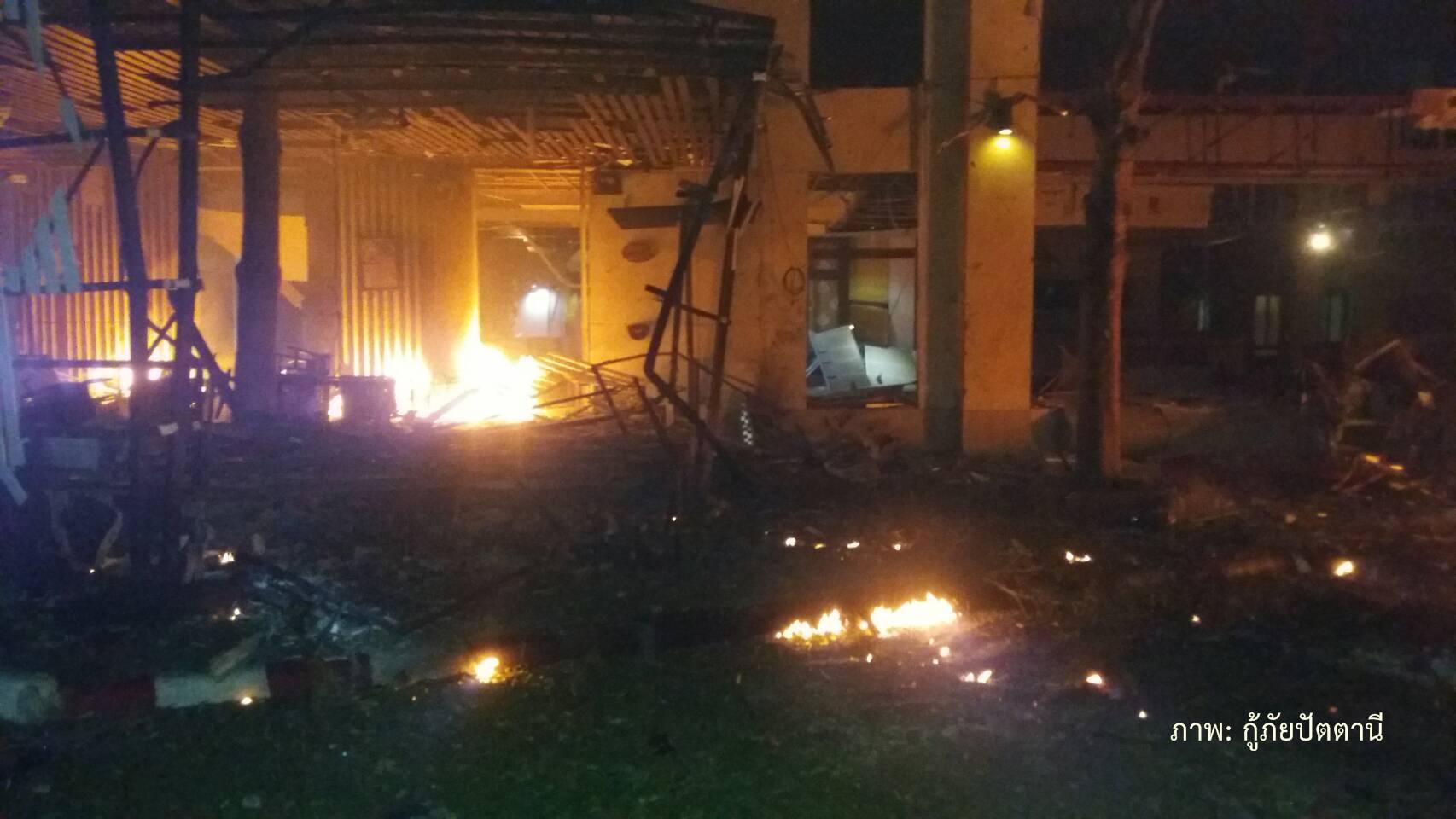 วางบึ้มผับ-คาร์บอมบ์โรงแรมปัตตานีกลางดึก ดับ 1 คน เจ็บนับสิบ