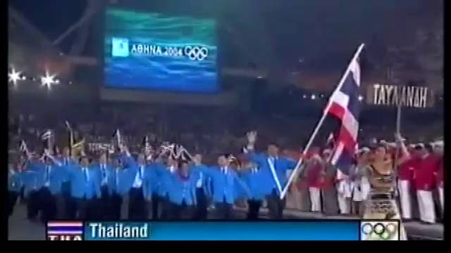 ย้อนรอยคนถือธงชาติไทยนำทัพนักกีฬาเปิดโอลิมปิก