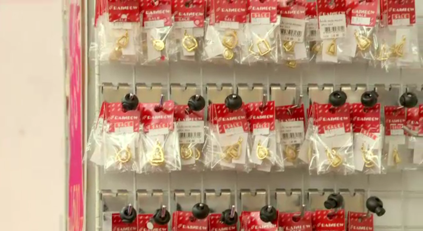 พระเครื่องปลอมสำเพ็งมาจากตลาดในไทย ไม่ได้นำเข้าจากจีนตามที่แชร์ว่อนเน็ต