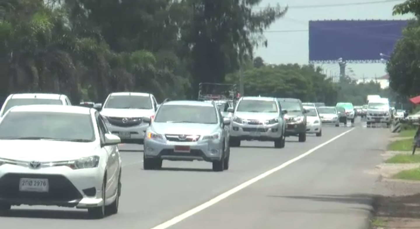 ปริมาณรถถนนมิตรภาพเริ่มเพิ่มขึ้น-ตำรวจคาดช่วงค่ำติดขัดมากขึ้น