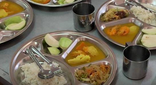 ขอสิทธิ "อาหารกลางวัน" เด็กนักเรียนไม่มีหลักฐานทะเบียนราษฎร์