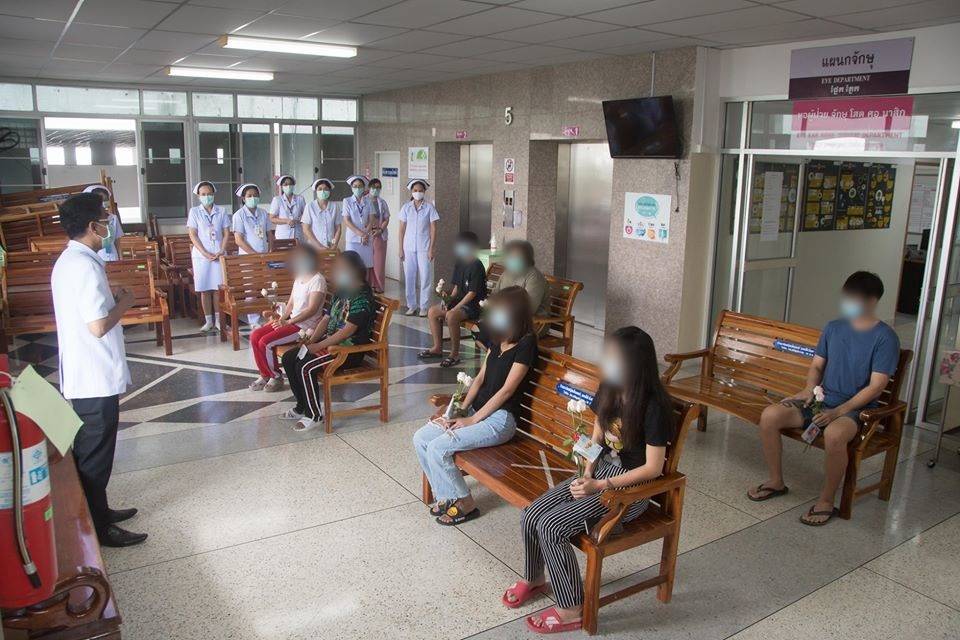 ข่าวดี! 7 ผู้ป่วย COVID-19 ชุดแรกของสระแก้ว กลับบ้านได้แล้ว