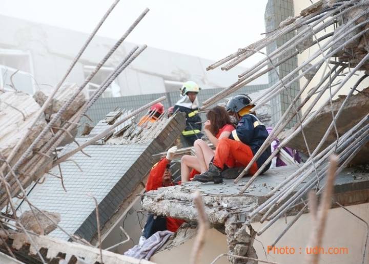 แผ่นดินไหวบนเกาะไต้หวันพบผู้เสียชีวิตแล้ว 3 คน เจ็บกว่า 150 คน