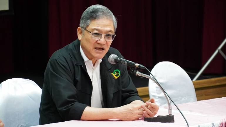 นายเจริญ เหล่าธรรมทัศน์ นายกสมาคมผู้ส่งออกข้าวไทย