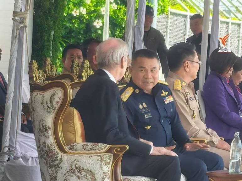 พิธีบรรจุประจำการเครื่องบินโจมตีเบาแบบที่ 8 AT-6TH นามเรียกขาน