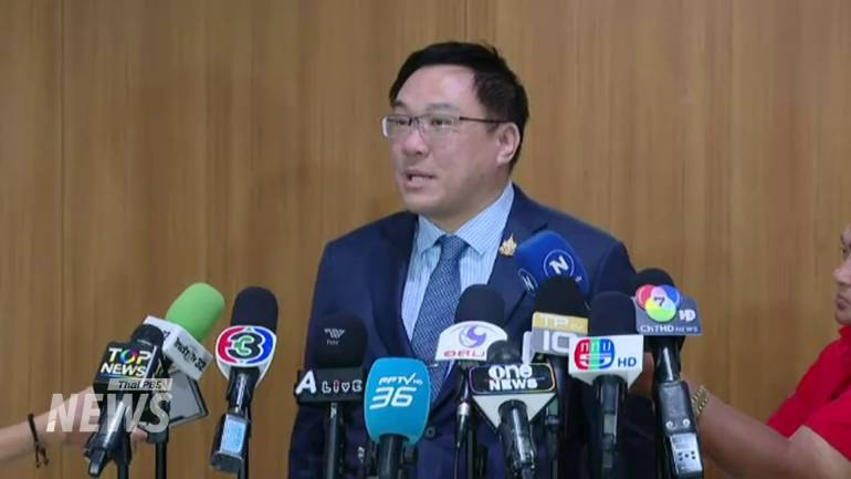 นายจุลพันธ์ อมรวิวัฒน์ รัฐมนตรีช่วยว่าการกระทรวงการคลัง