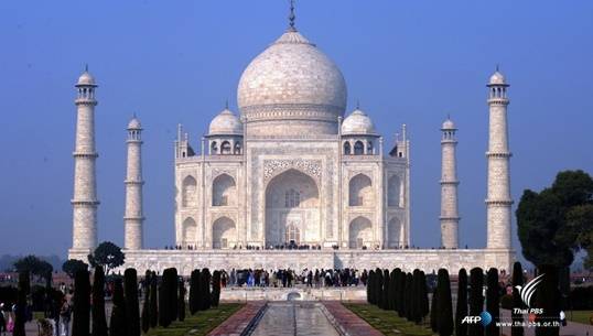 คู่รักอินเดียพยายามฆ่าตัวตายที่ทัชมาฮาล เพราะถูกกีดกันรักต่างศาสนา