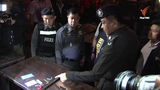 ตรวจสถานบันเทิงเปิดเกินเวลาย่านภาษีเจริญ พบยาเสพติด-ไม่มีใบอนุญาต