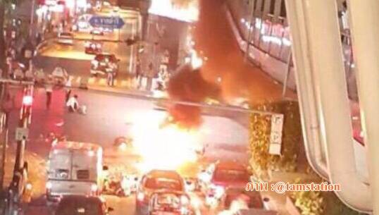 เกิดเหตุระเบิดสี่แยกราชประสงค์ เบื้องต้นเสียชีวิต 12 คน บาดเจ็บจำนวนมาก