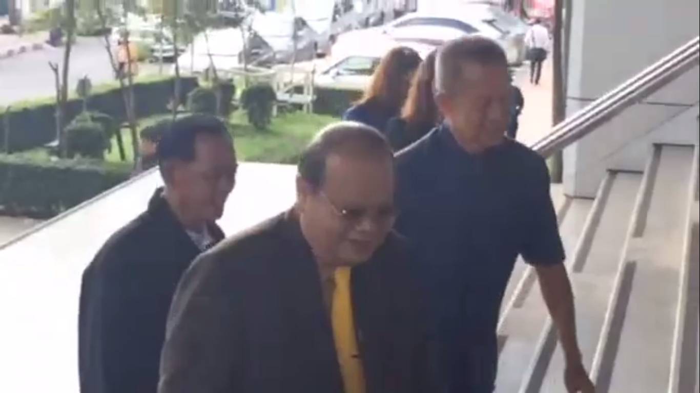 ศาลนัดตรวจหลักฐานคดีพันธมิตรฯ ปิดสนามบิน