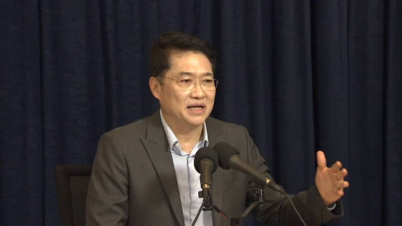 ปชป.ค้านนายกฯ คนนอก-กาบัตรใบเดียว