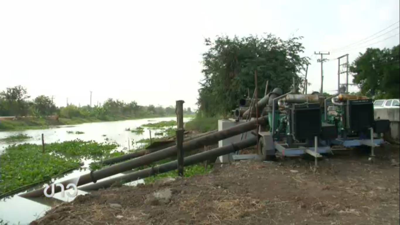 กรมชลฯส่งน้ำคลอง 13 ป้องกัน จ.ปทุมธานี ขาดแคลนน้ำผลิตประปา