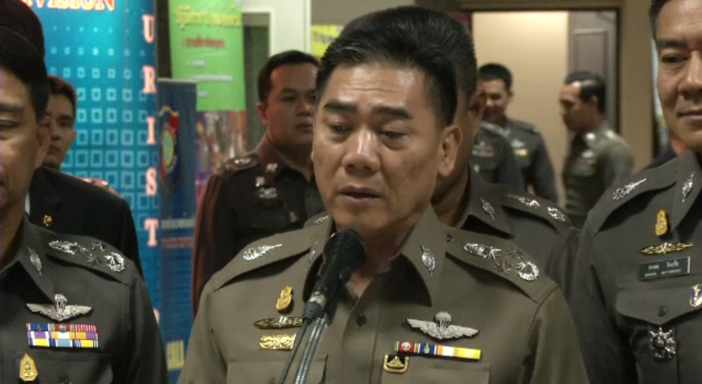 ผบ.ตร.ยอมรับว่ามีคนนอกกดดันตำรวจทำคดียึดรถ