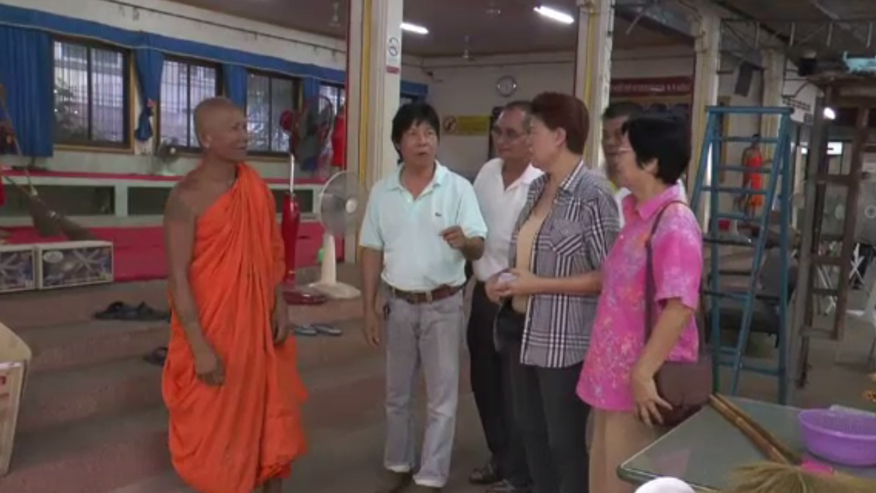 ญาติเร่งเตรียมสถานที่รับศพ ปอ-ทฤษฎี คาดประชาชนเข้าร่วมงานสวดพระอภิธรรมจำนวนมาก