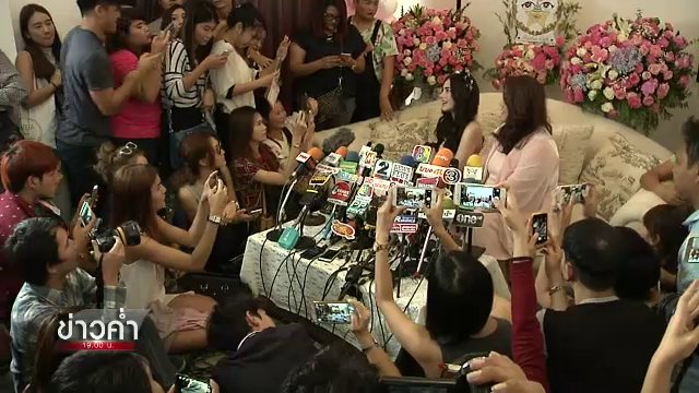 เหลียวหลังแลหน้า สื่อบันเทิงกับการแข่งขันบนจริยธรรมของคนข่าว