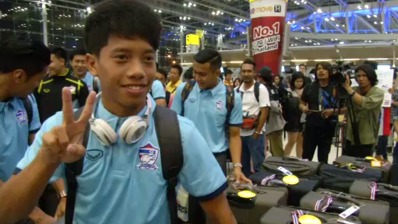 ทีมชาติไทยชุดปรีโอลิมปิกไปกาต้าร์แล้ว-ตั้งเป้าเก็บ 5 คะแนนในรอบแบ่งกลุ่ม