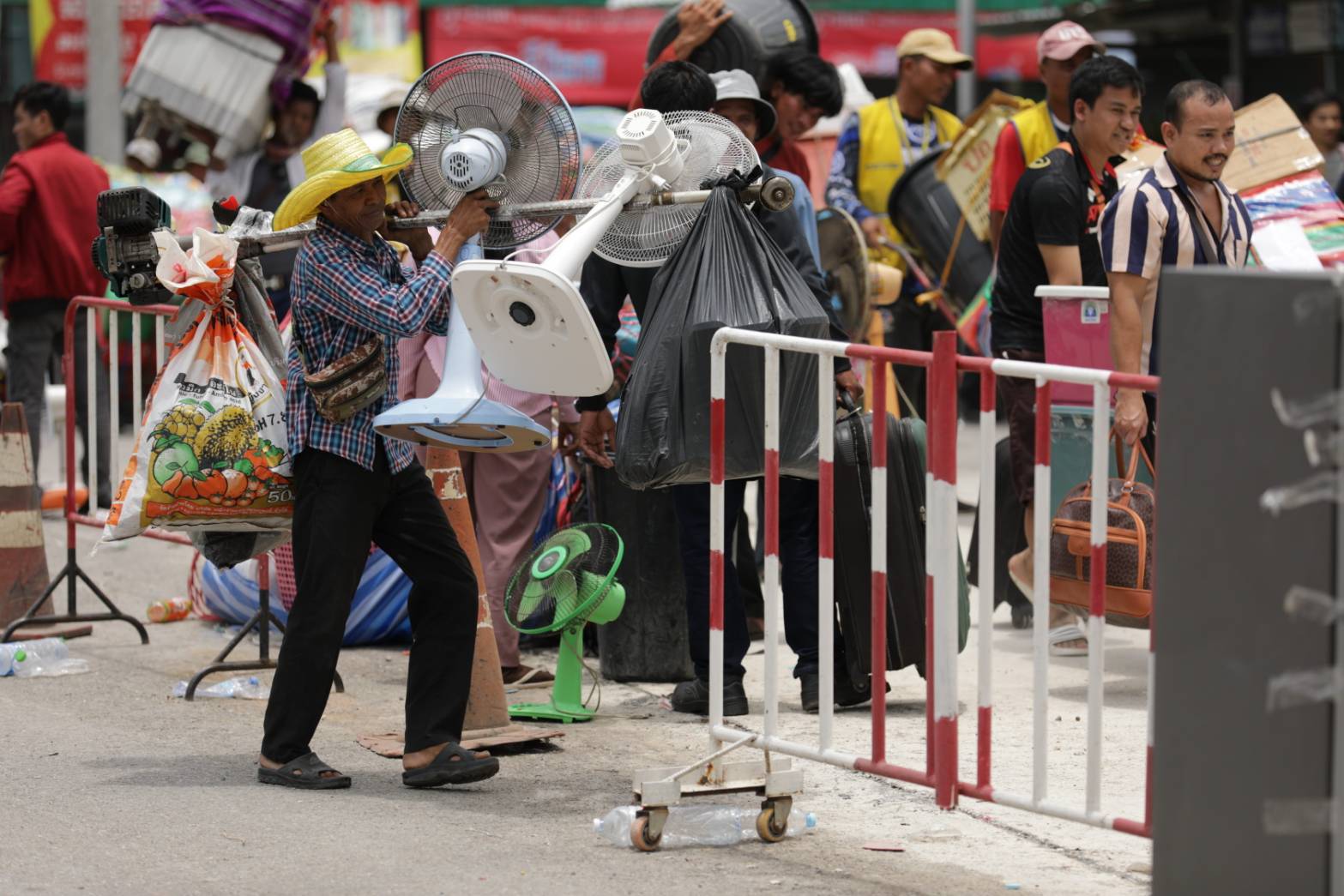 https://news.thaipbs.or.th/media/DL5UJCwG7QGD4DP3eciY3HTkJy39WU.jpg