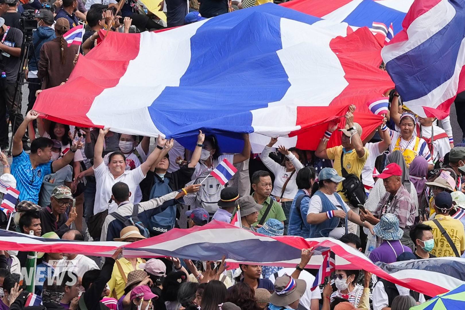https://news.thaipbs.or.th/media/DL5UJCwG7QGD4DP3eck4lOxbZNZ2py.jpg