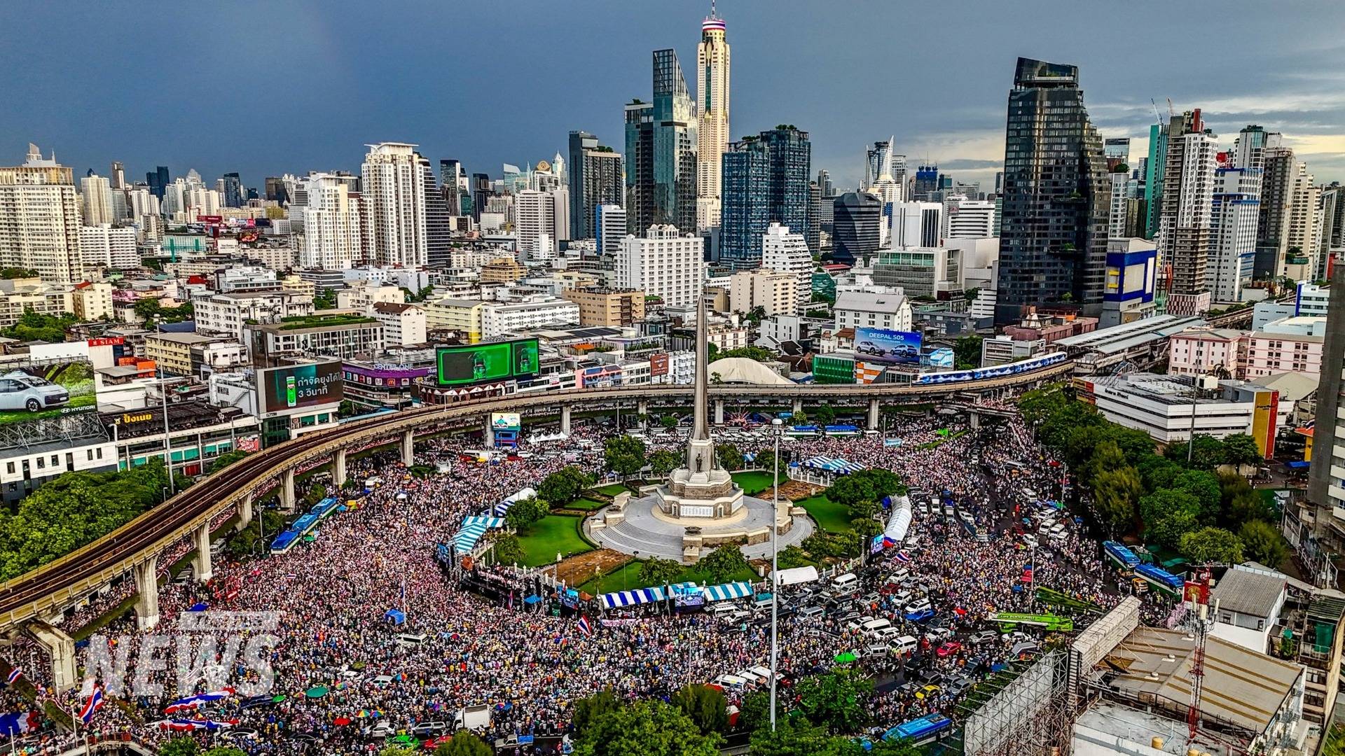 https://news.thaipbs.or.th/media/DL5UJCwG7QGD4DP3eck4lOxbZNZfEc.jpg