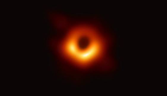 เปิดภาพ “หลุมดำ” ครั้งแรกในประวัติศาสตร์ 
