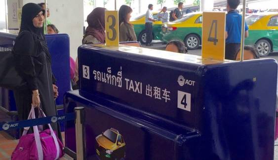 สนามบินดอนเมืองเปิดตัวระบบจัดคิวรถแท็กซี่ใหม่ หวังแก้ปัญหาคิวยาว