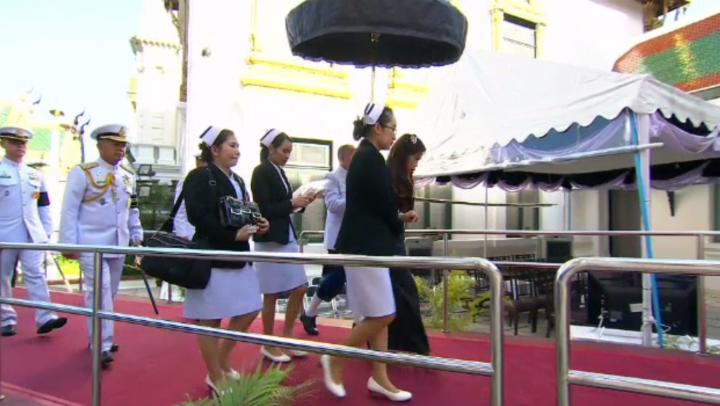 ฟ้าหญิงจุฬาภรณ์ เสด็จฯในการพระพิธีธรรมสวดพระอภิธรรมพระบรมศพ