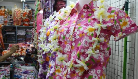 10 สินค้าเทศกาลสงกรานต์ "น้ำอบ-ปืนฉีดน้ำ-เสื้อลายดอก" ทำเงินกระฉูด
