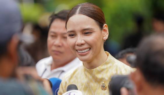 "อนุทิน" ให้นิยาม 2 รมช.หญิง "สิงห์สาว" มหาดไทย