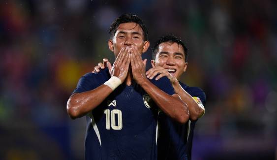 ไทย แซงชนะ ฟิลิปปินส์ 3 - 1 ทะลุชิง คิงส์คัพ 