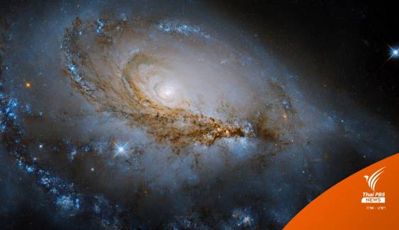 กาแล็กซี NGC 1961 สุดอลังการจากกล้องฮับเบิลของนาซา