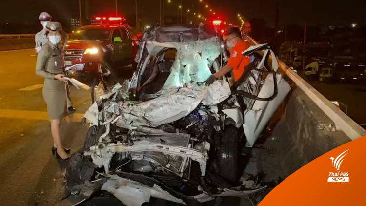 รถยนต์ชนรถเครนซ่อมถนนบนทางด่วน คนขับเสียชีวิต