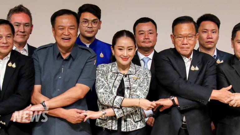 พรรคภูมิใจไทยจับมือกับพรรคเพื่อไทย จัดตั้งรัฐบาล